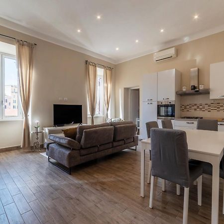 Hospitalityrome Luminoso Appartamento Dış mekan fotoğraf